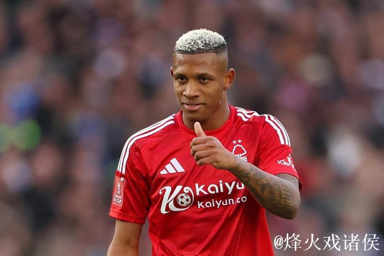 里奥斯转会费预计3000万至3500万欧元，诺丁汉森林有意引进这名中场